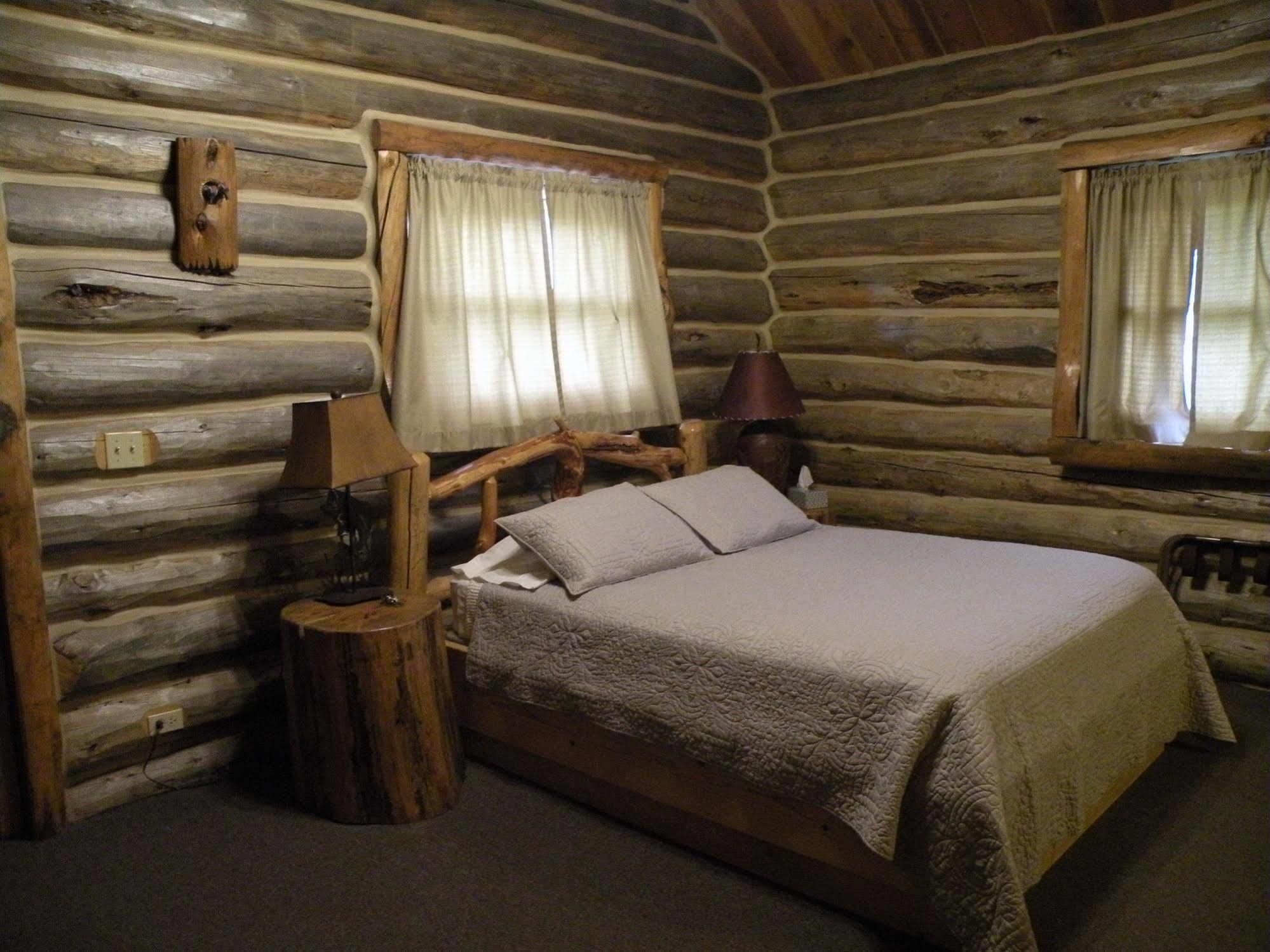 Gold Camp Cabins Custer Zewnętrze zdjęcie